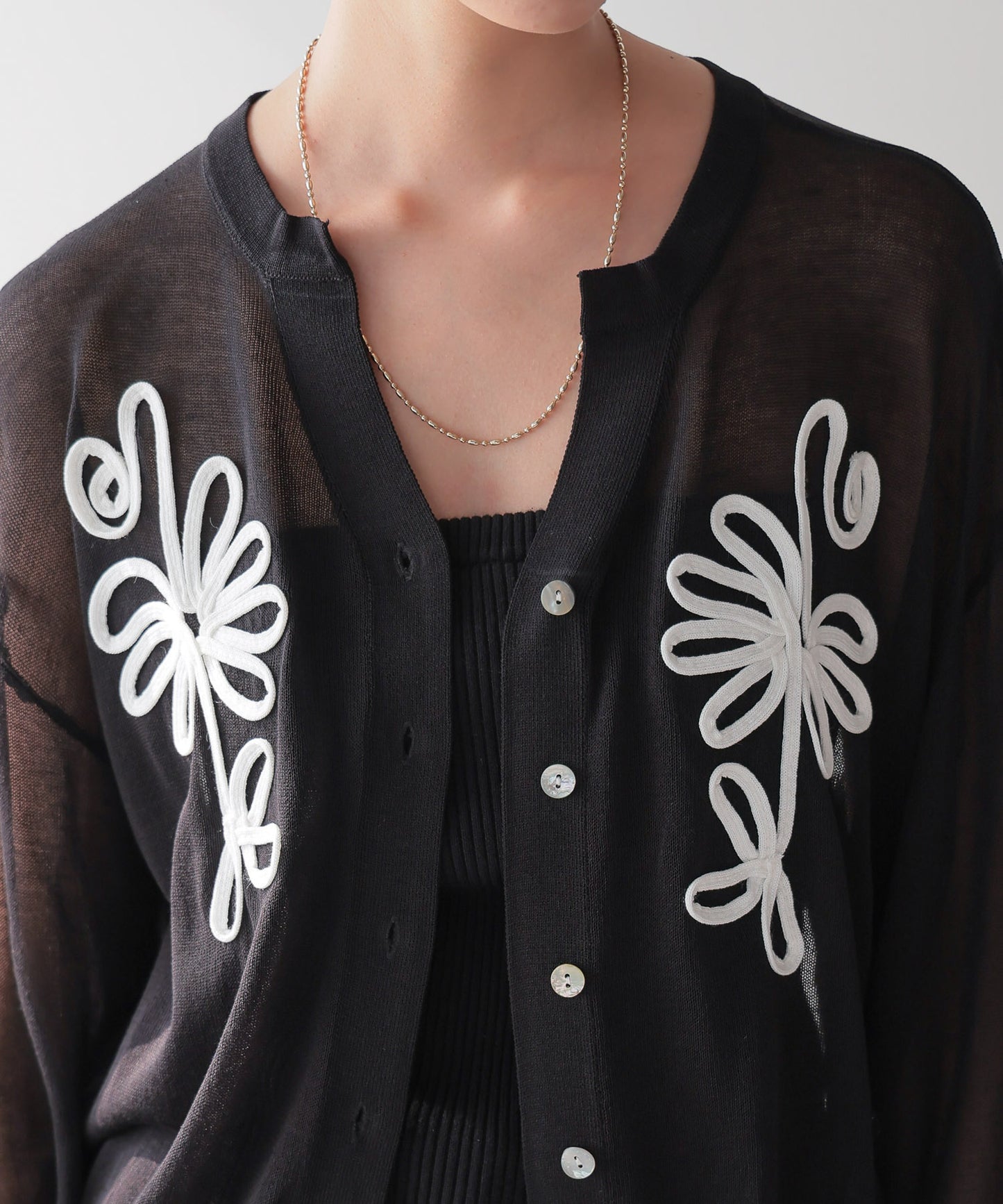 Sheer Embroidery Cardigan/シアー刺繍カーディガン