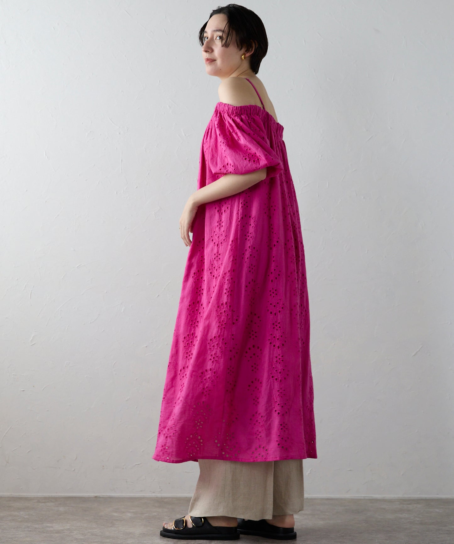 Indian cut work off shoulder one-piece　インドカットワークオフショルワンピ
