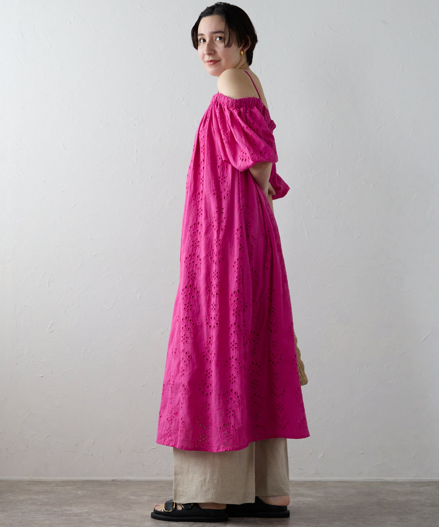 Indian cut work off shoulder one-piece　インドカットワークオフショルワンピ