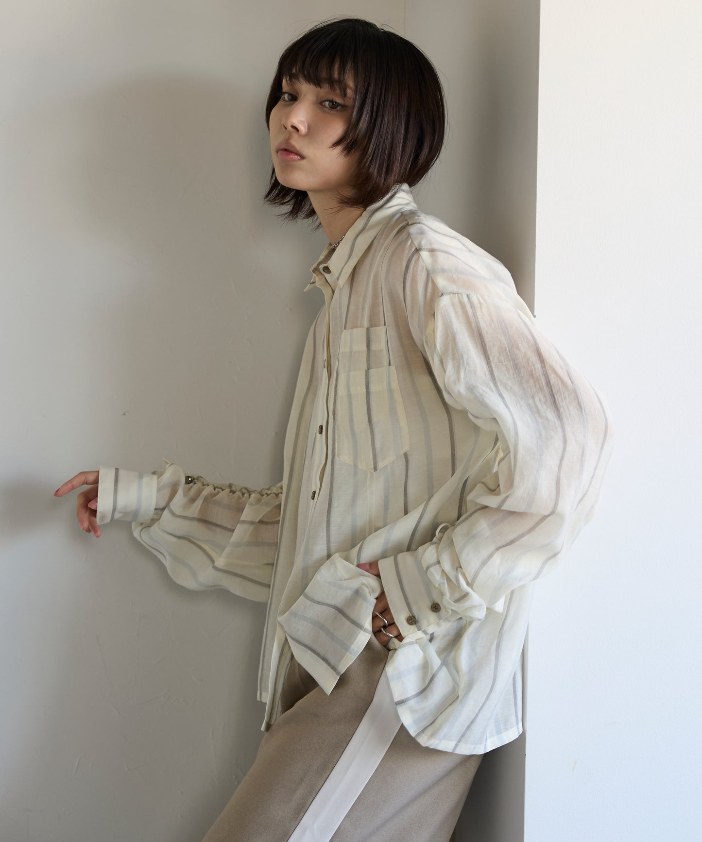 Drawstring Sleeve Stripe Shirt　ドロストスリーブストライプシャツ