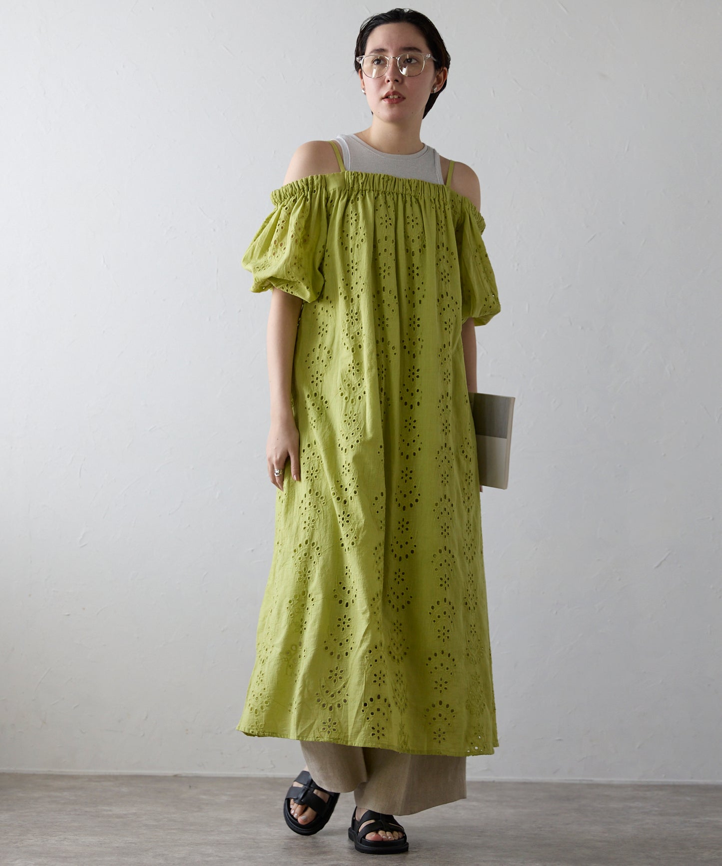 Indian cut work off shoulder one-piece　インドカットワークオフショルワンピ