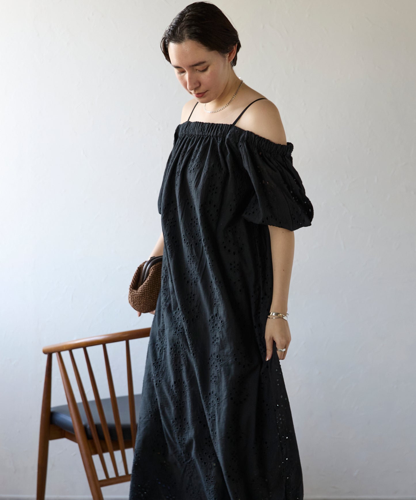 Indian cut work off shoulder one-piece　インドカットワークオフショルワンピ