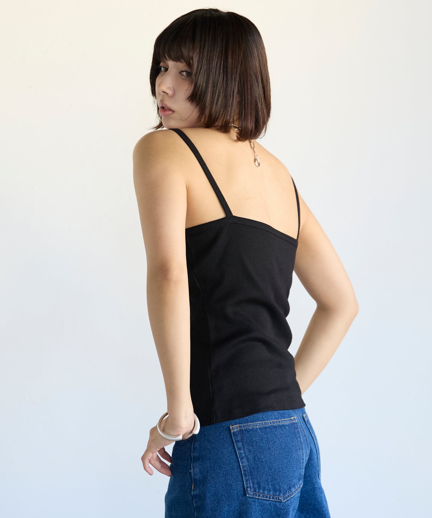 Camisole with Built-in Cups　カップ付きキャミソール