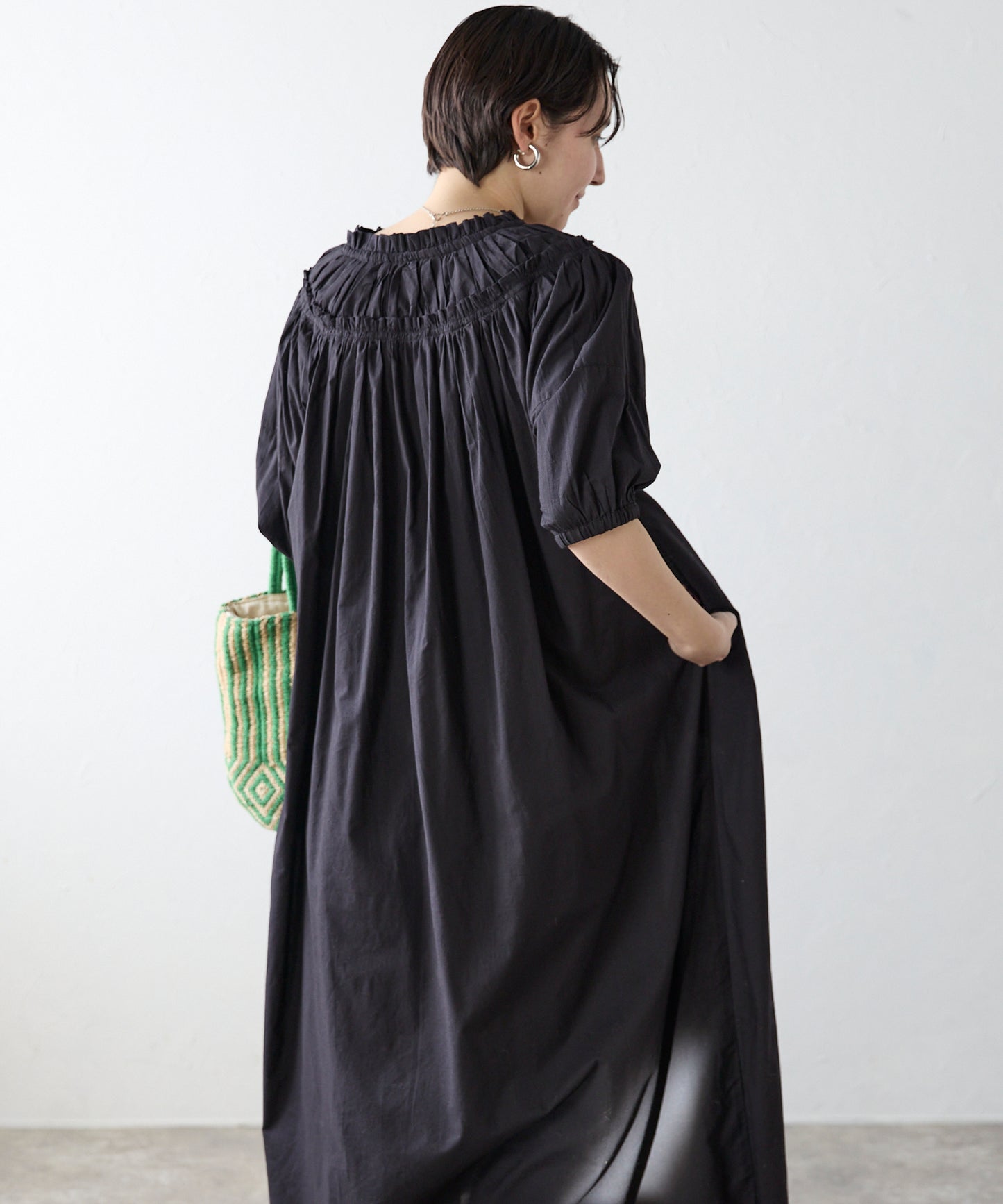 Indian cambric neck gather frill one-piece　インドキャンブリックネックギャザーフリルワンピ