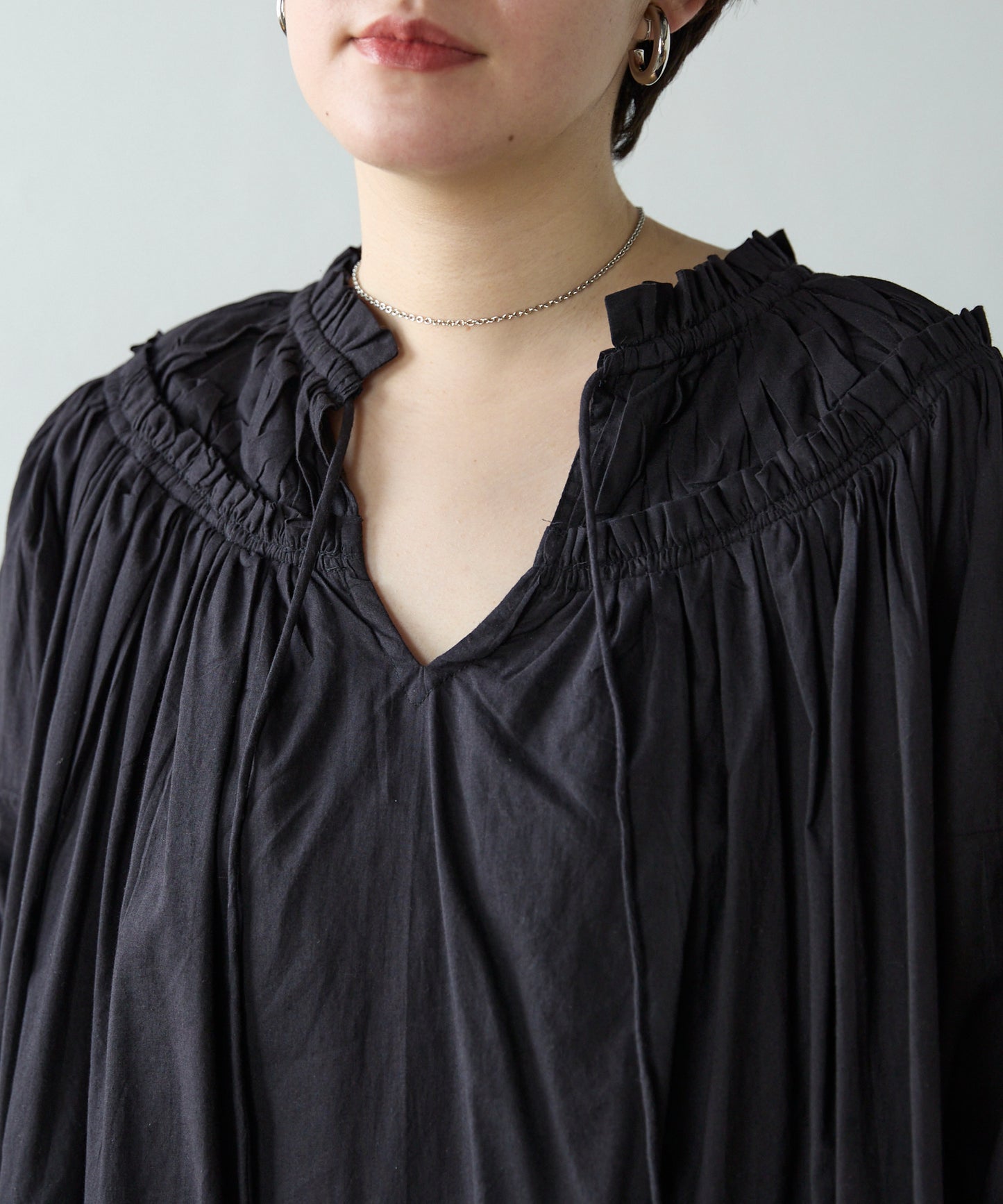 Indian cambric neck gather frill one-piece　インドキャンブリックネックギャザーフリルワンピ