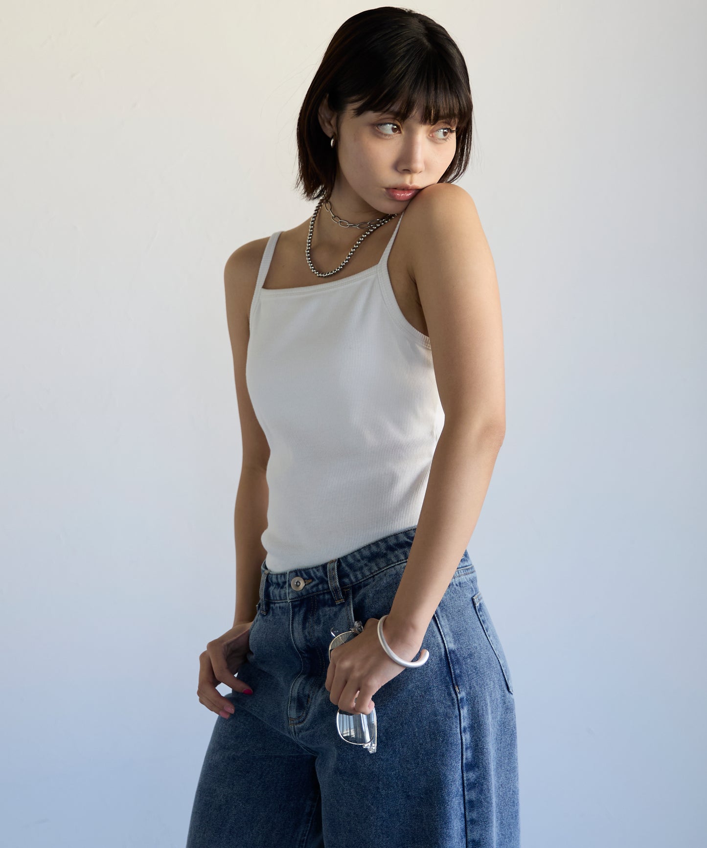 Camisole with Built-in Cups　カップ付きキャミソール
