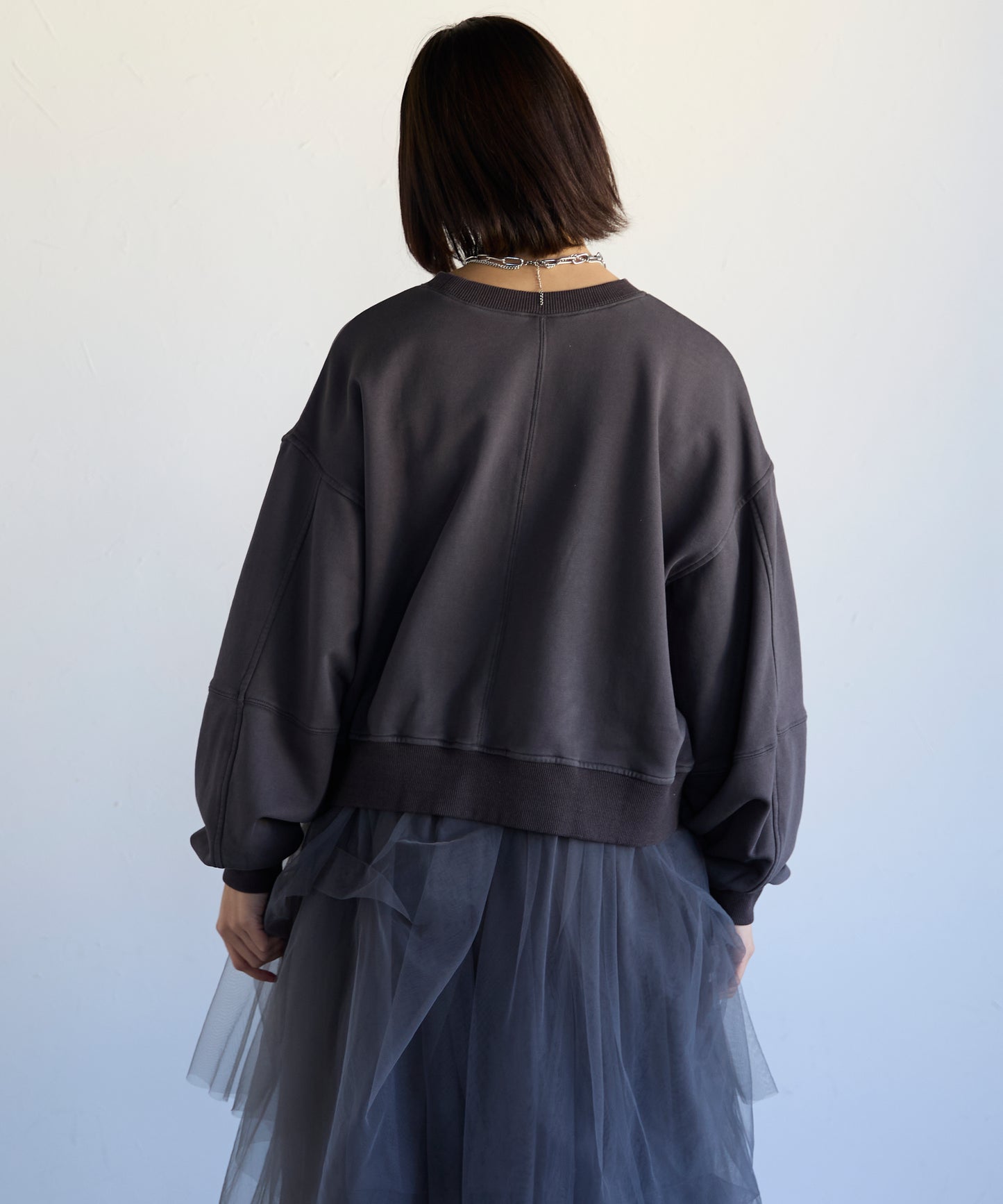 Pigment Short-Length Sweatshirt　ピグメント短丈スウェット