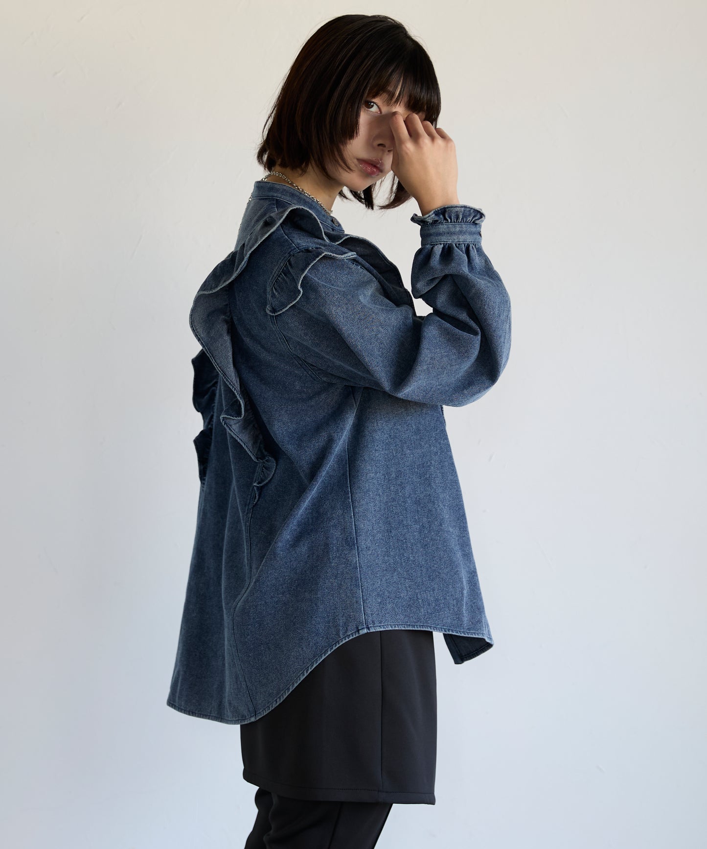 Frill Denim Shirt　フリルデニムシャツ