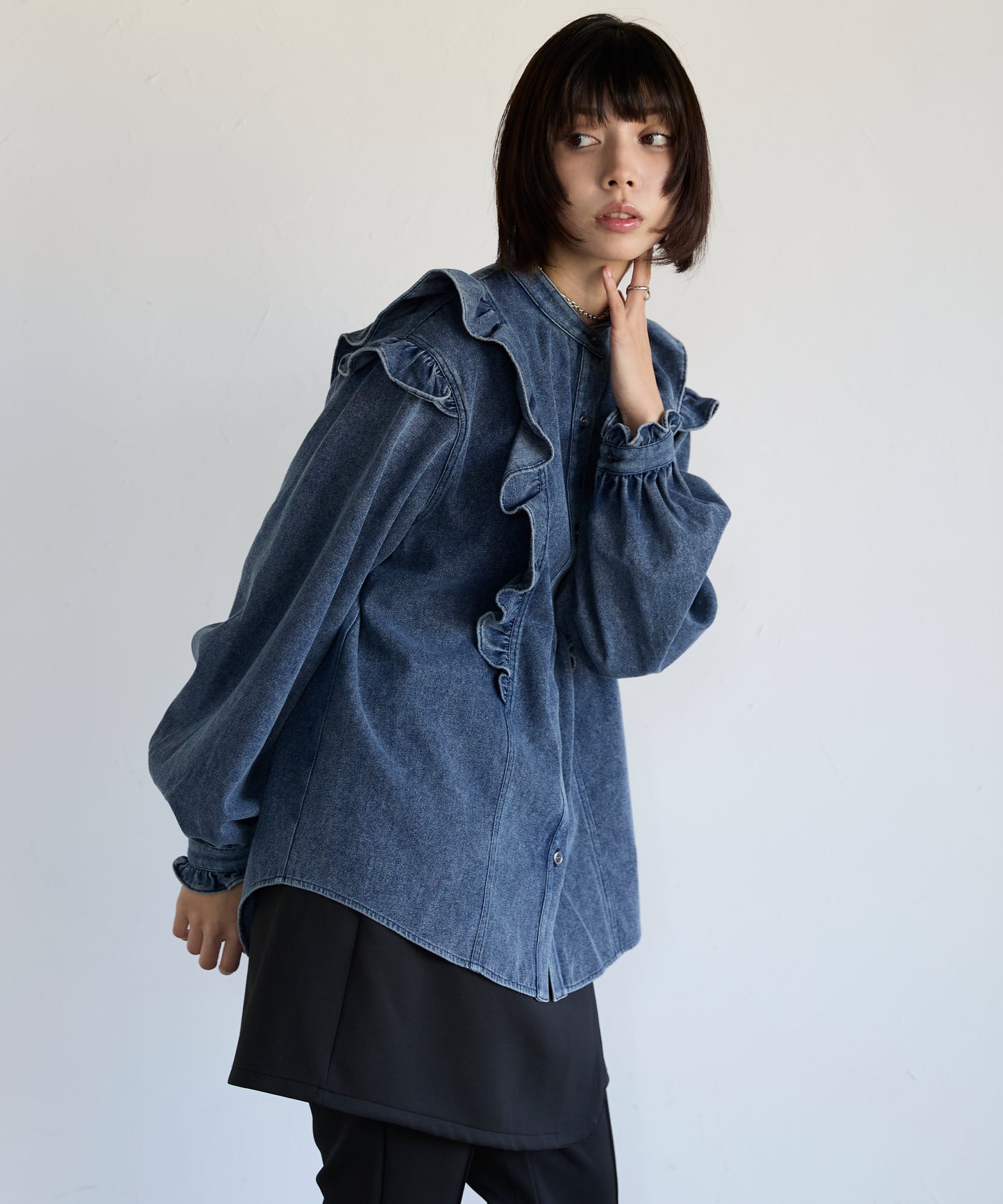 Frill Denim Shirt　フリルデニムシャツ