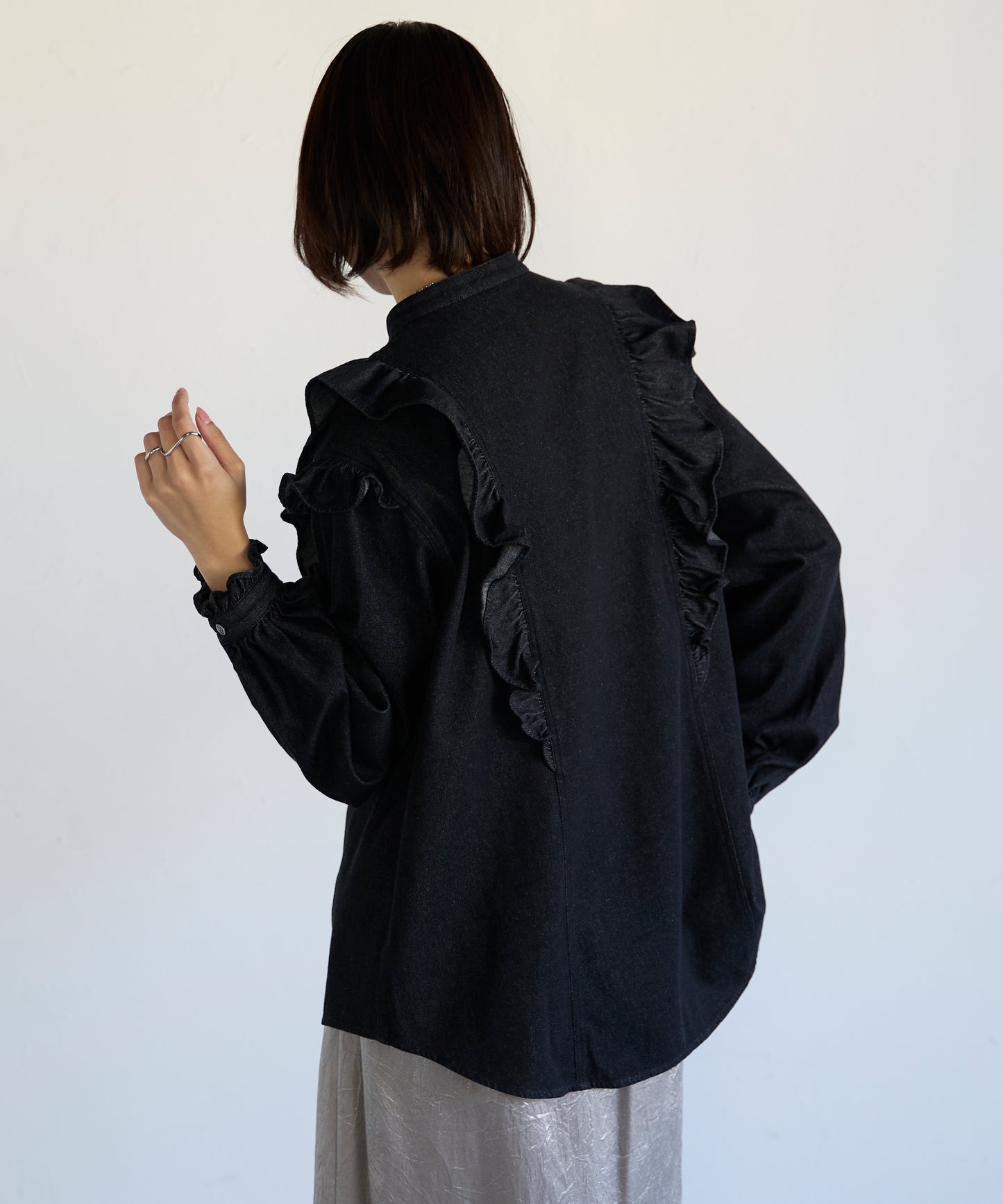 Frill Denim Shirt　フリルデニムシャツ