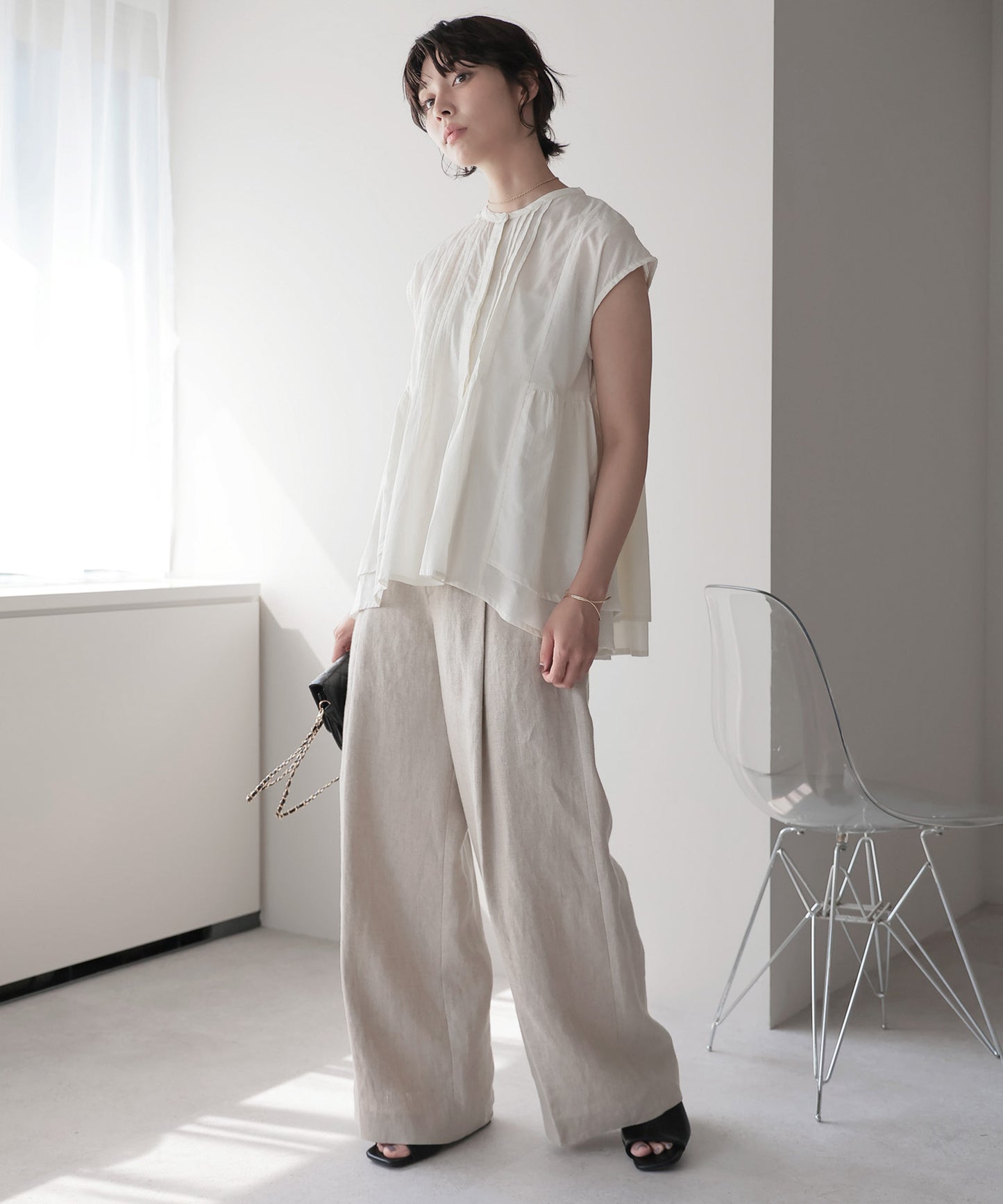 Pin Tuck Peplum Blouse｜ピンタックペプラムブラウス