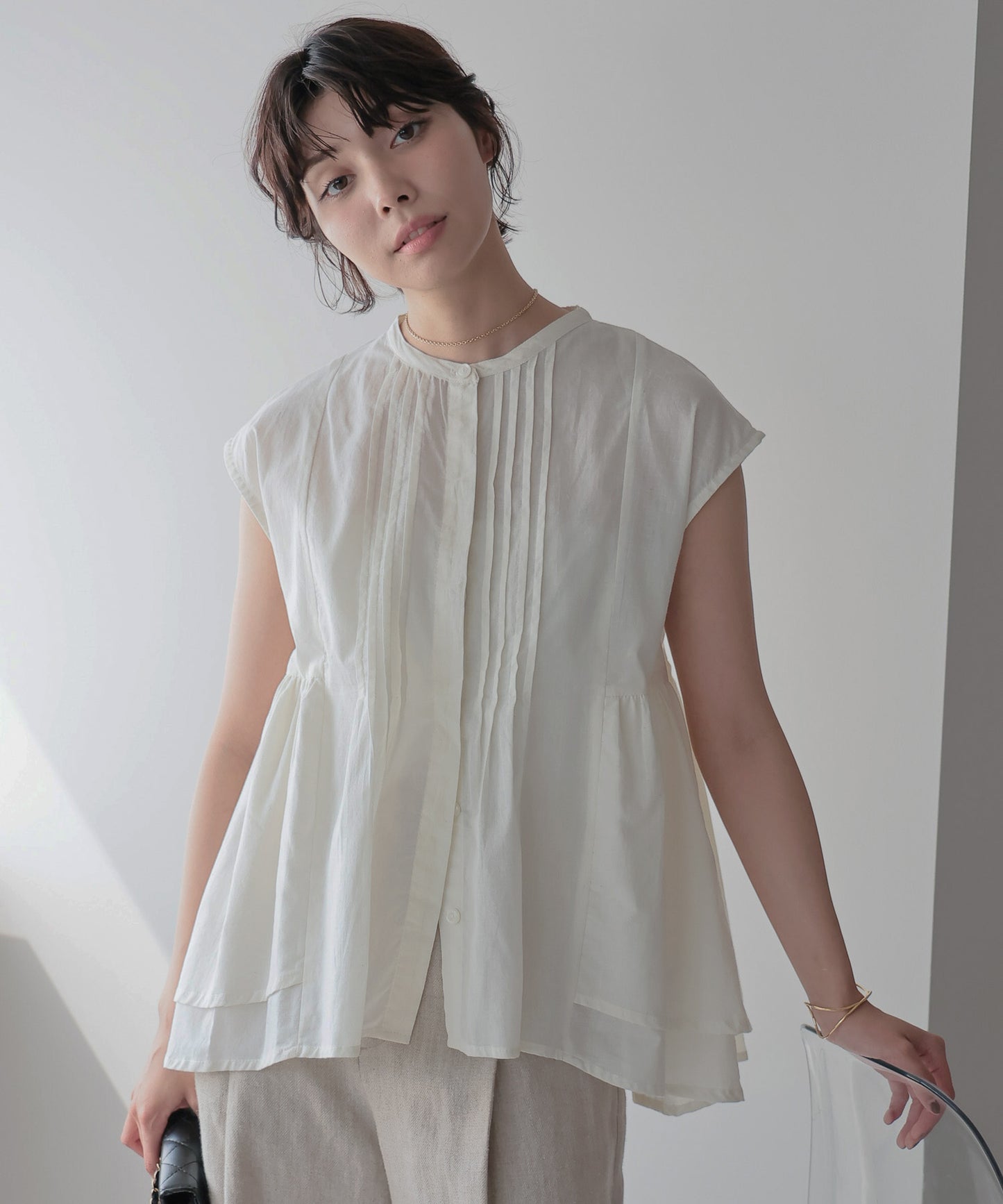 Pin Tuck Peplum Blouse｜ピンタックペプラムブラウス