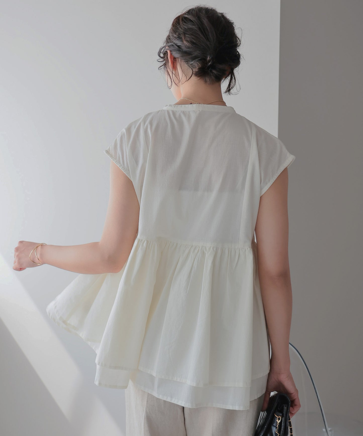 Pin Tuck Peplum Blouse｜ピンタックペプラムブラウス
