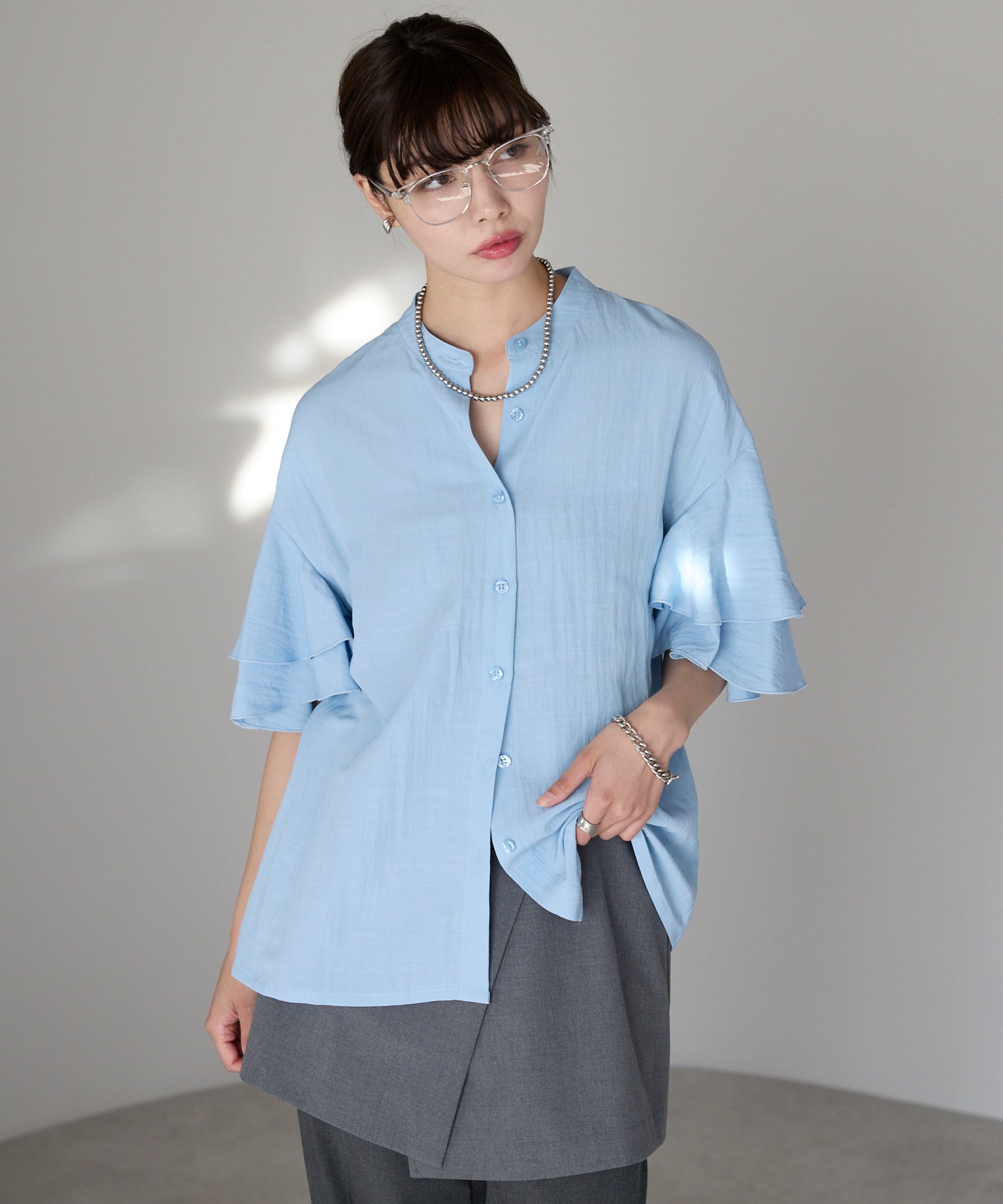 Layered frill shirt　レイヤードフリルシャツ
