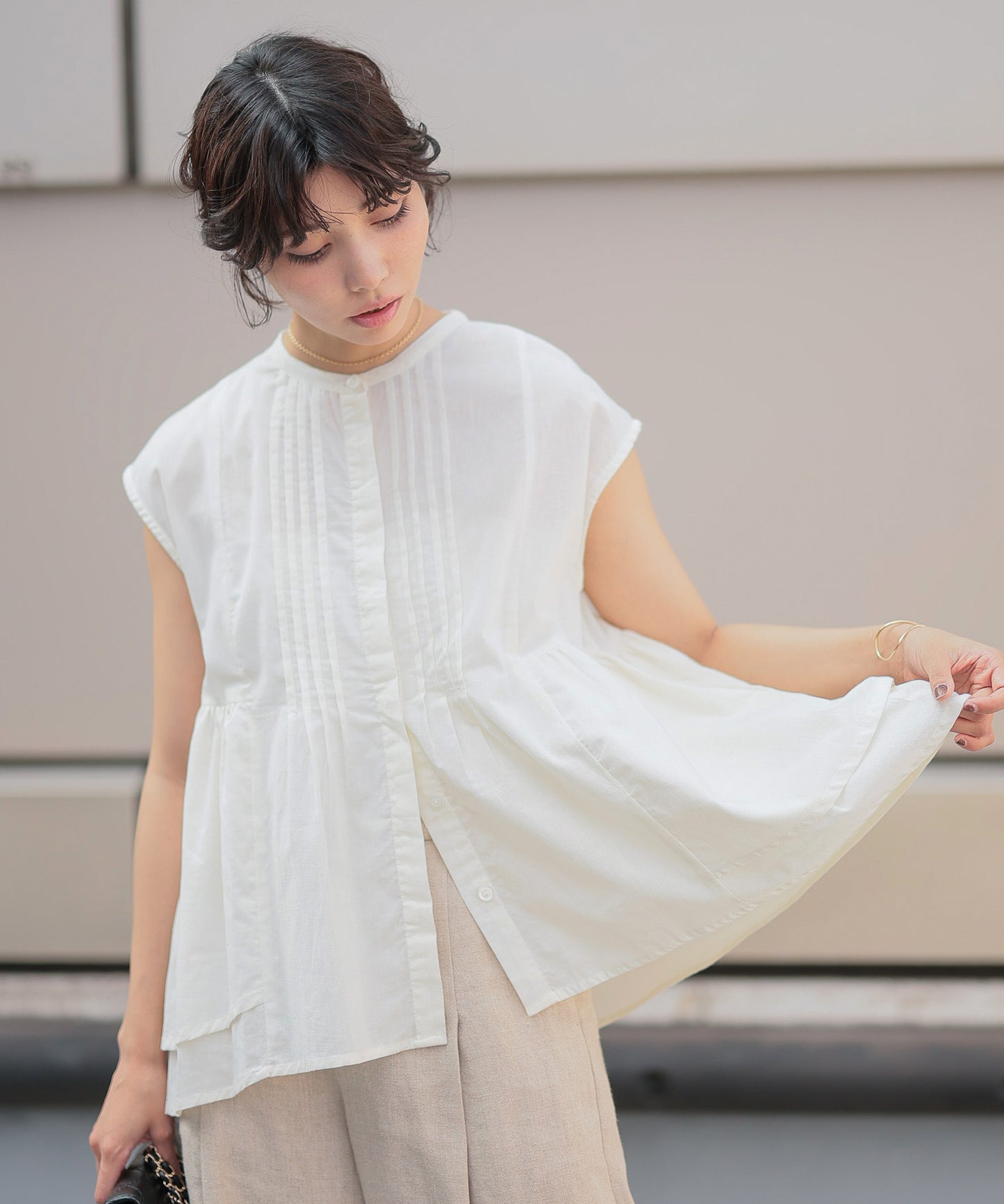 Pin Tuck Peplum Blouse｜ピンタックペプラムブラウス