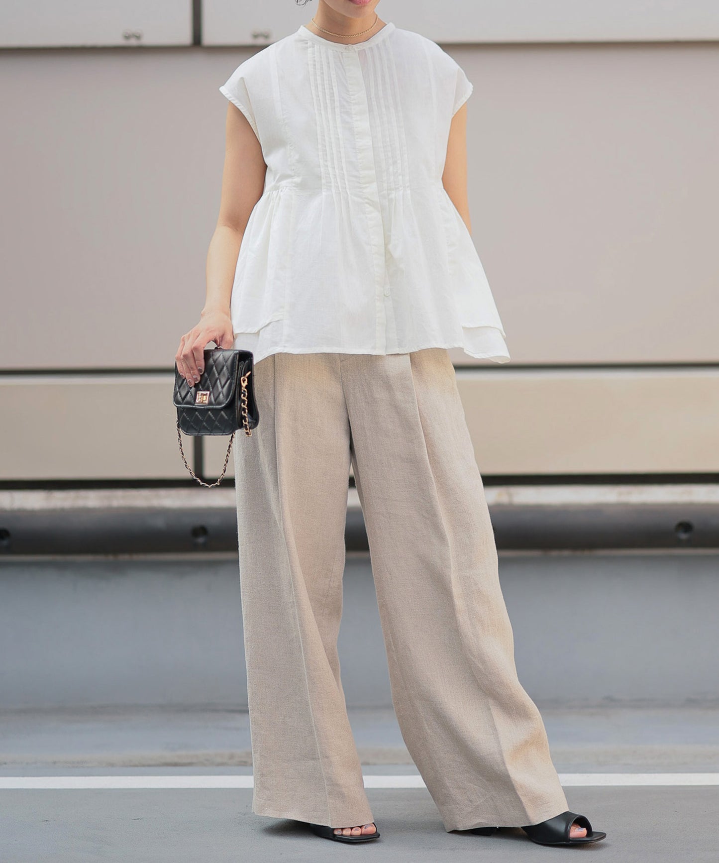 Pin Tuck Peplum Blouse｜ピンタックペプラムブラウス