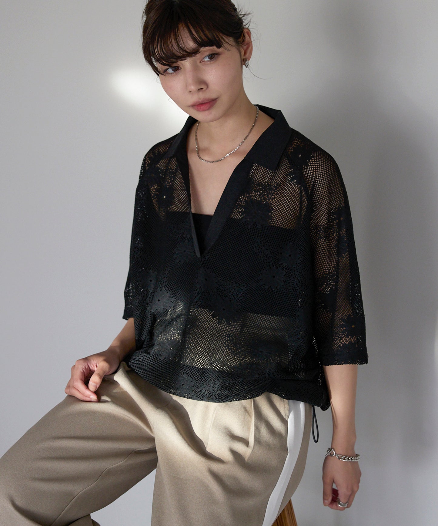 Flower mesh skipper tops フラワーメッシュスキッパートップス