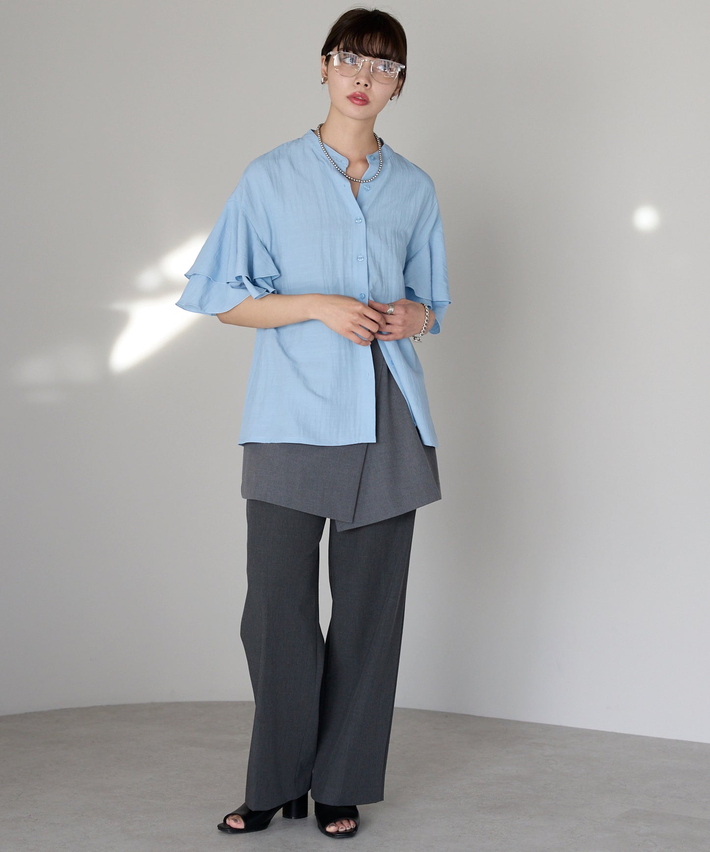 Layered frill shirt　レイヤードフリルシャツ