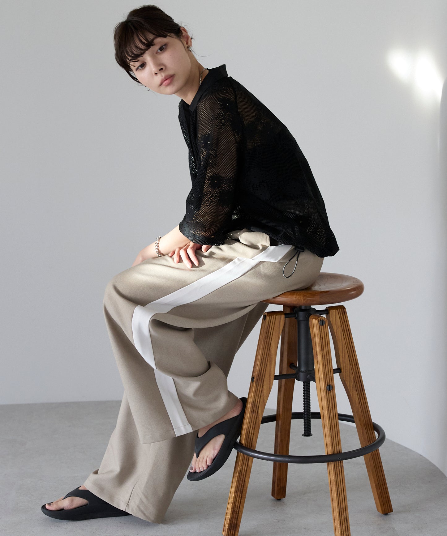 Flower mesh skipper tops フラワーメッシュスキッパートップス