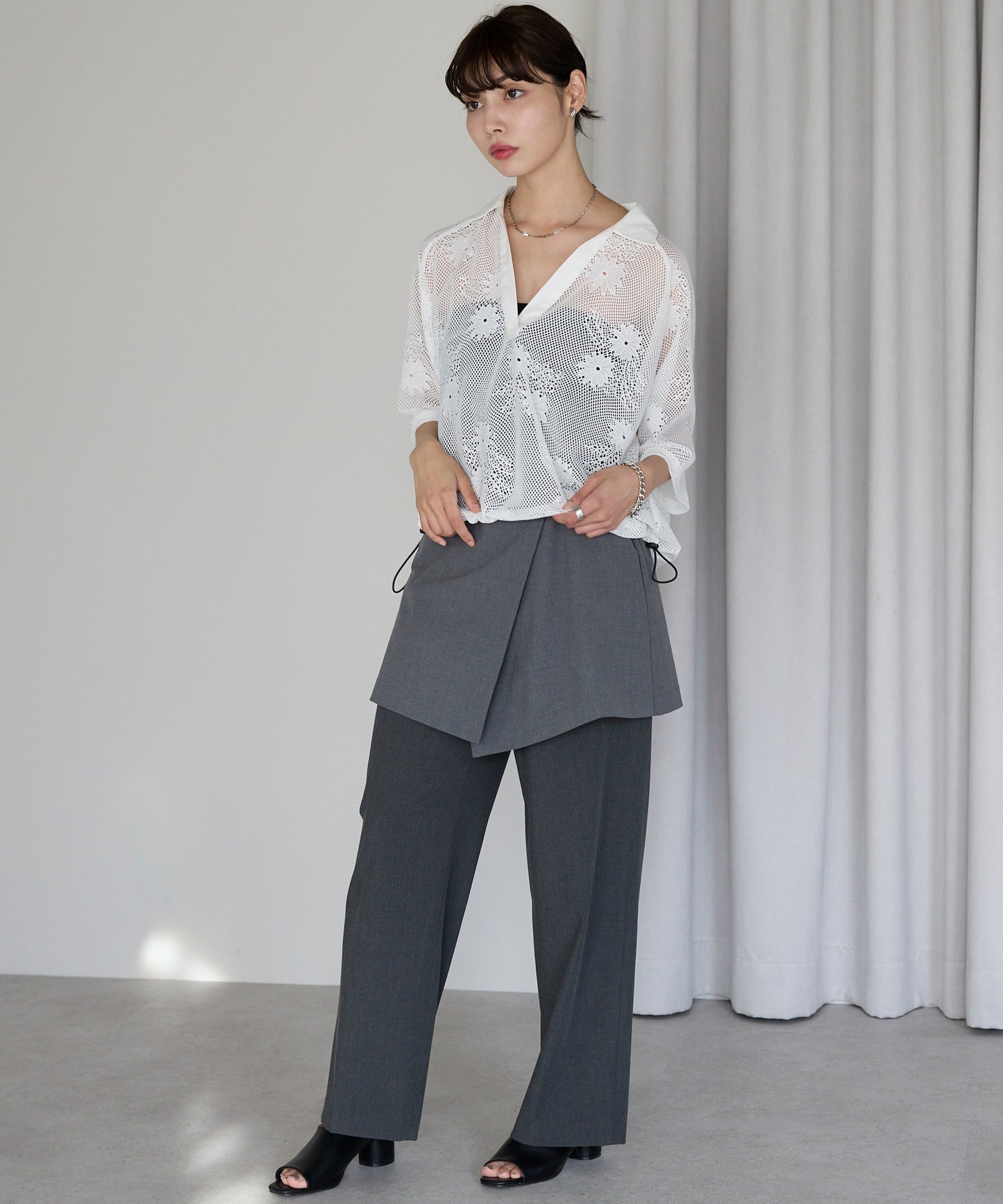 Flower mesh skipper tops フラワーメッシュスキッパートップス