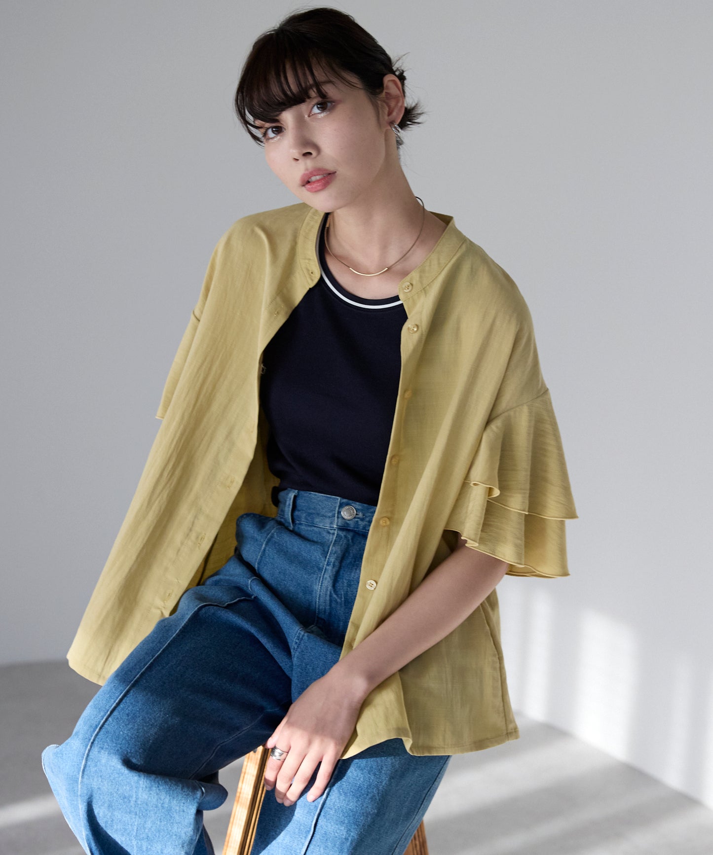 Layered frill shirt　レイヤードフリルシャツ