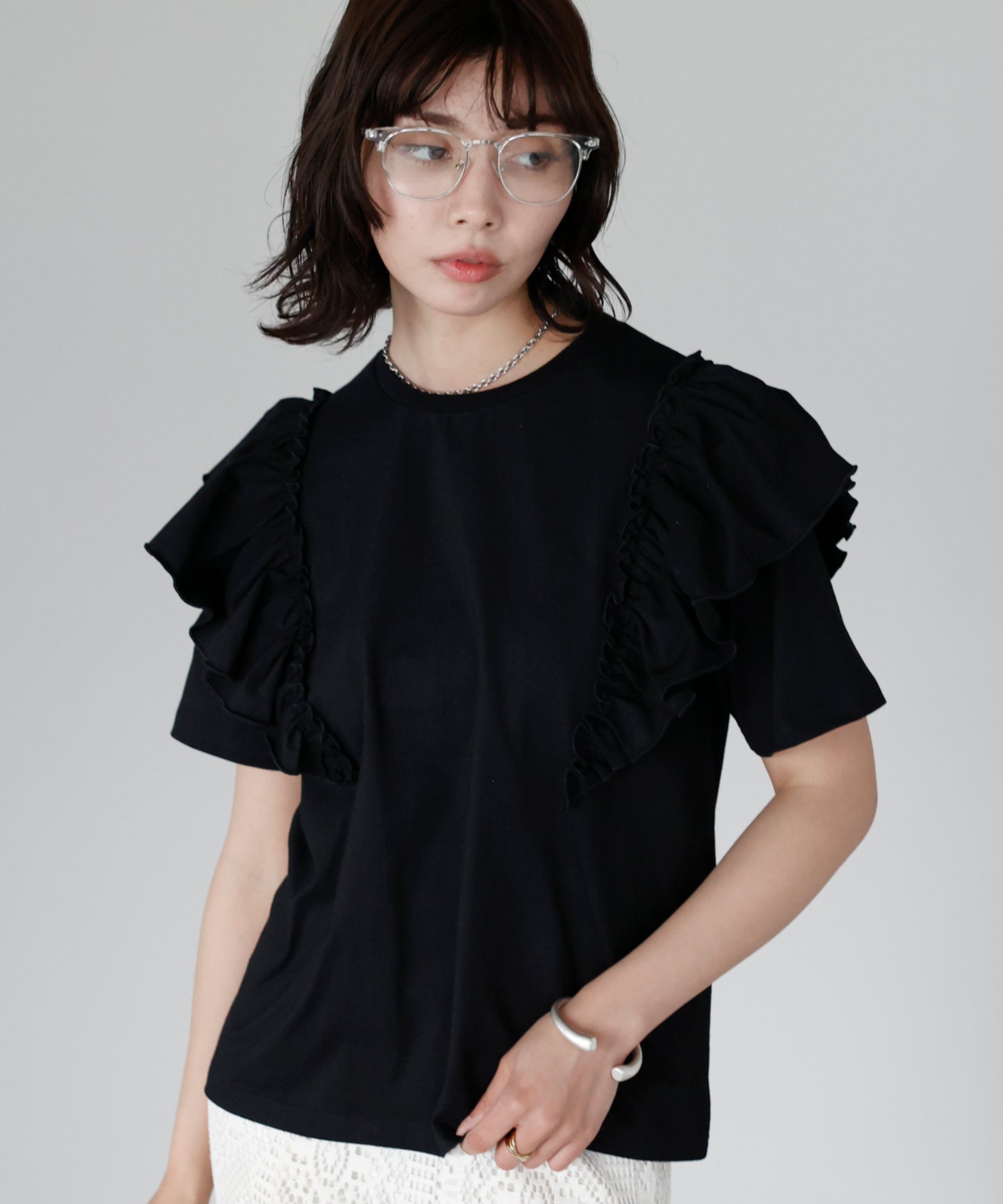 Shoulder frill T-shirt ショルダーフリルT