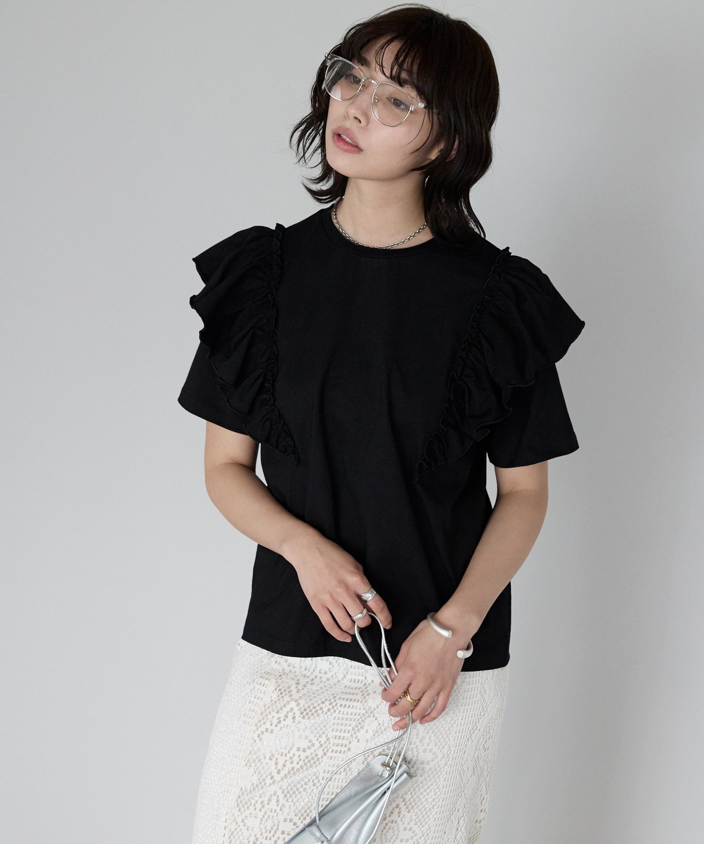 Shoulder frill T-shirt ショルダーフリルT