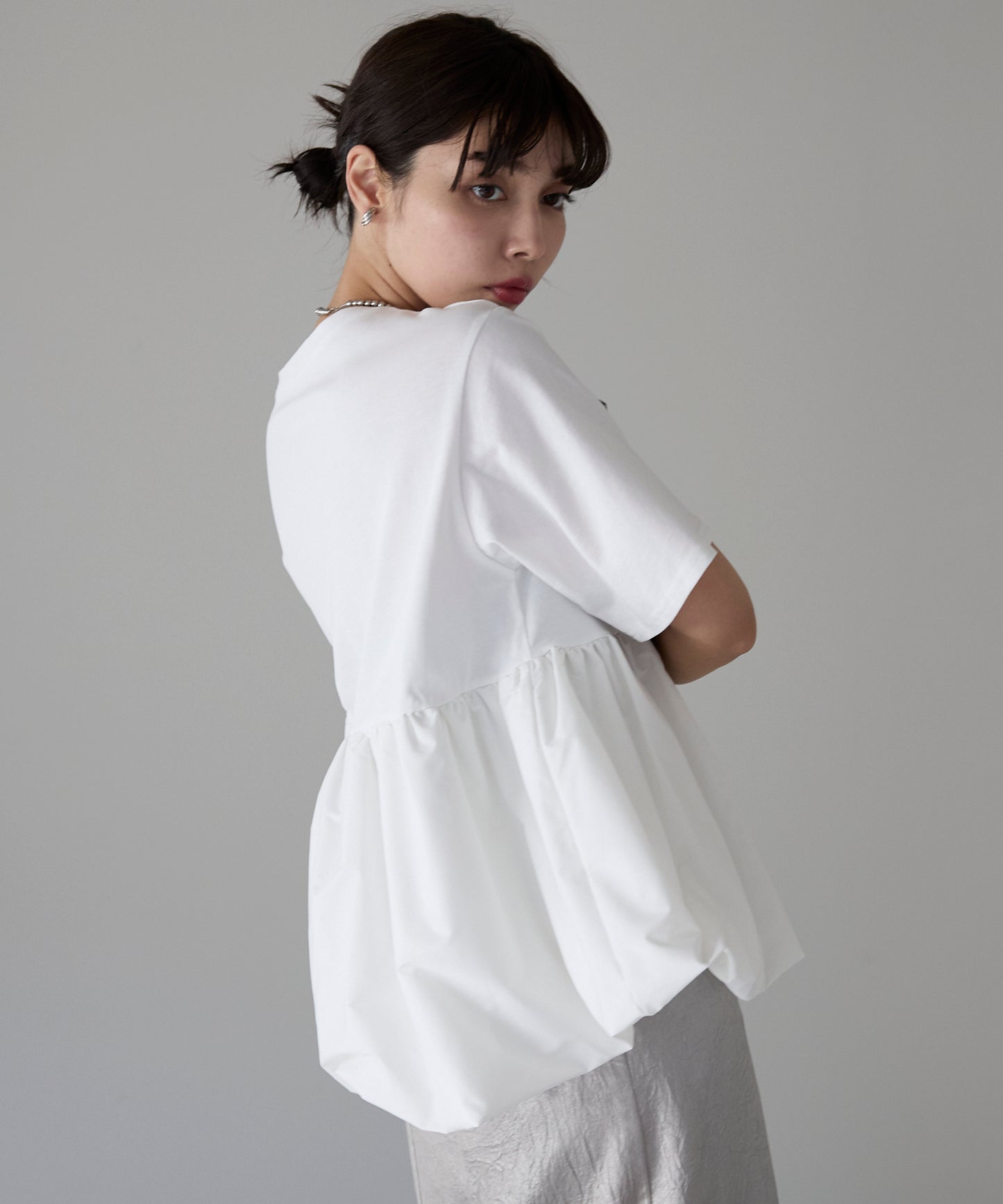 Mixed material balloon hem tops 異素材バルーントップス