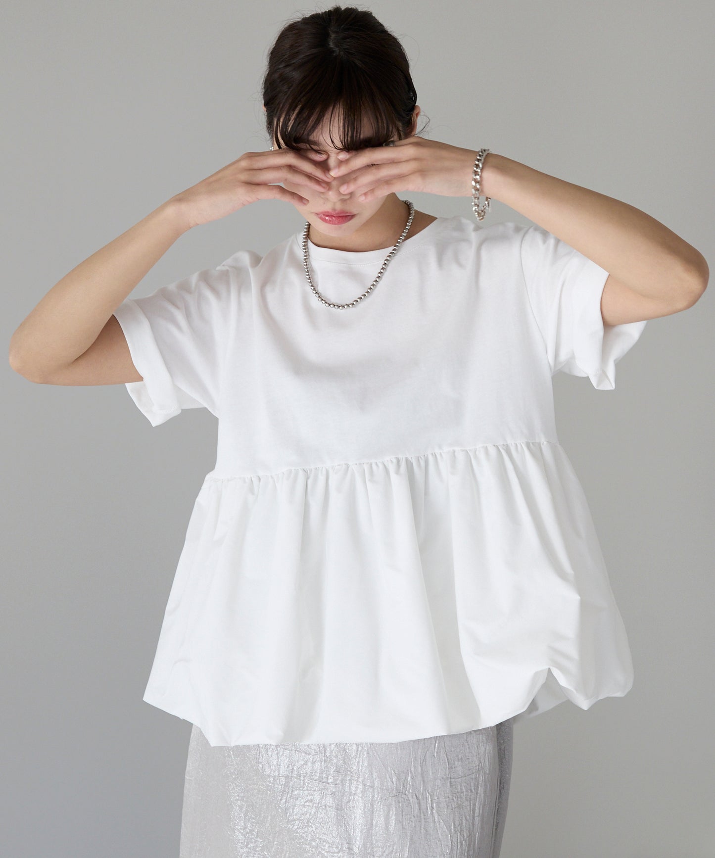 Mixed material balloon hem tops 異素材バルーントップス
