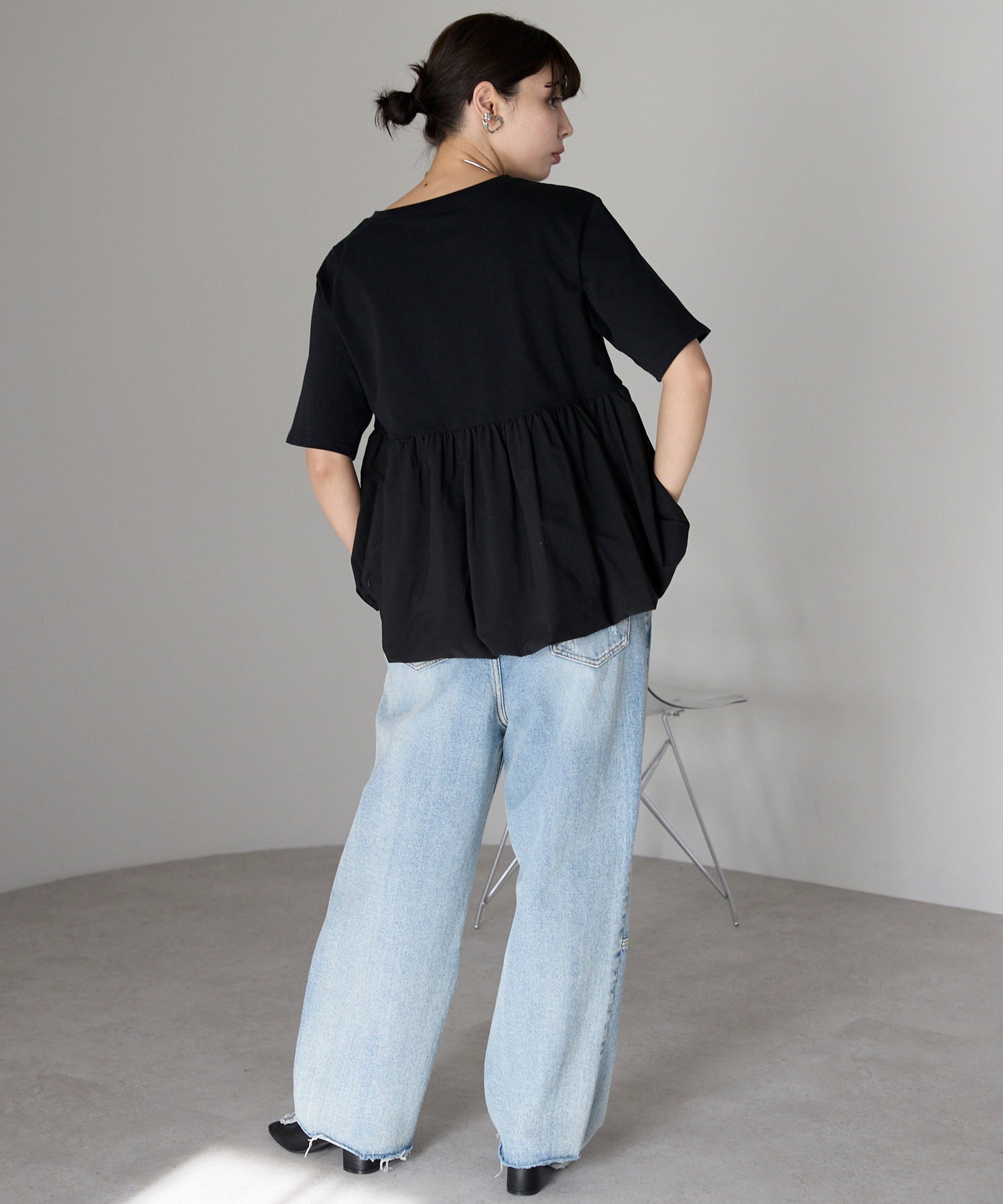 Mixed material balloon hem tops 異素材バルーントップス