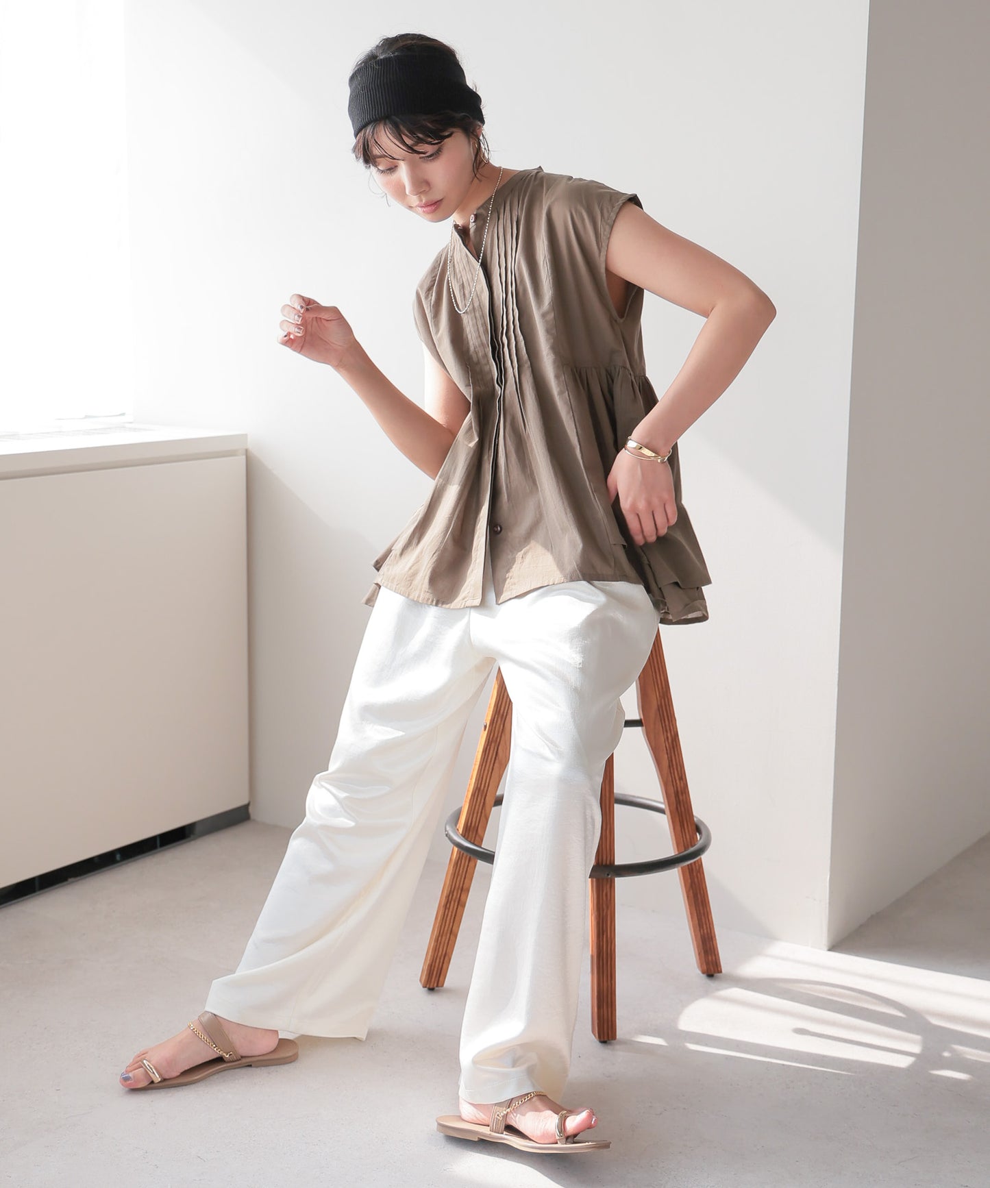 Pin Tuck Peplum Blouse｜ピンタックペプラムブラウス