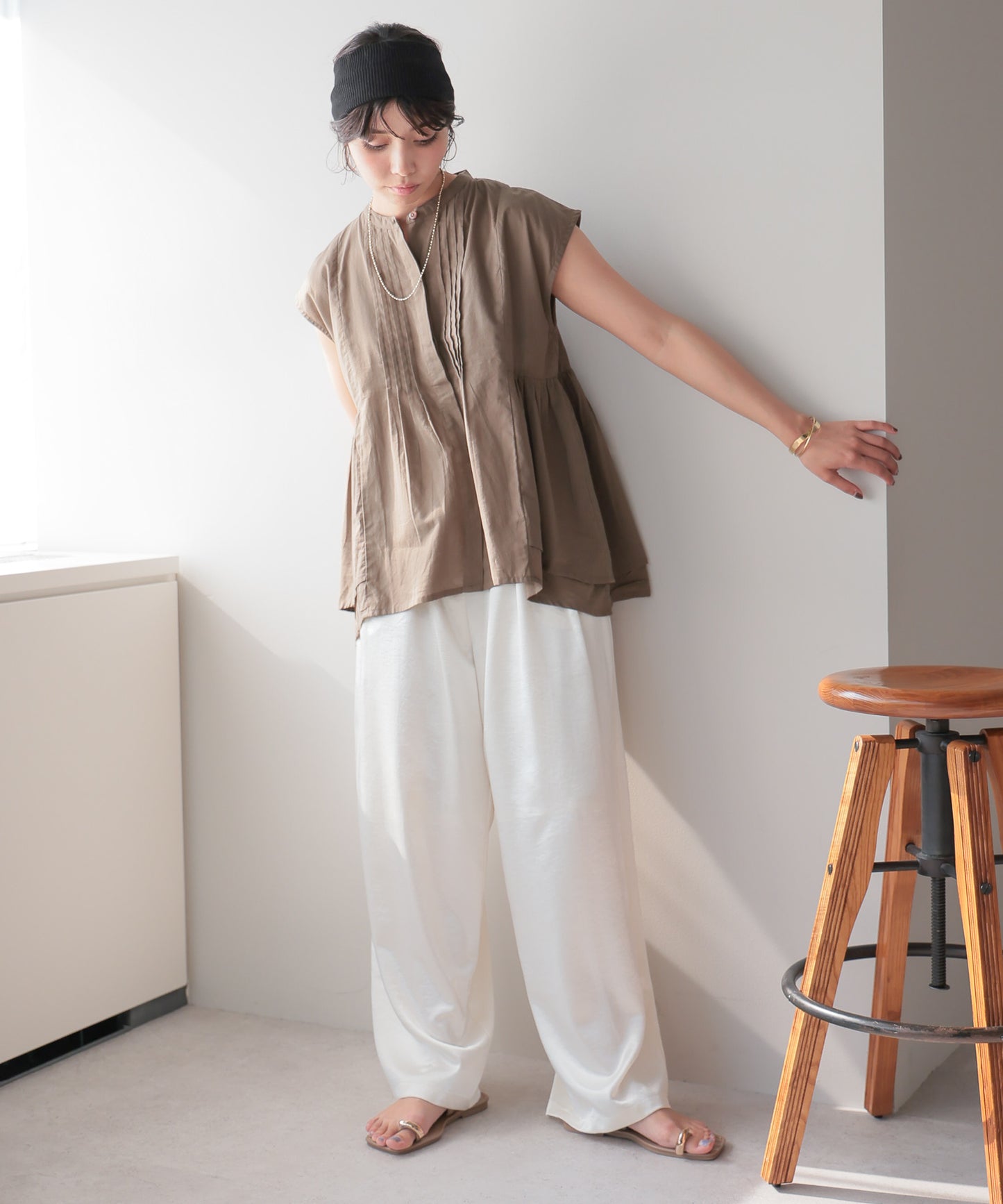 Pin Tuck Peplum Blouse｜ピンタックペプラムブラウス