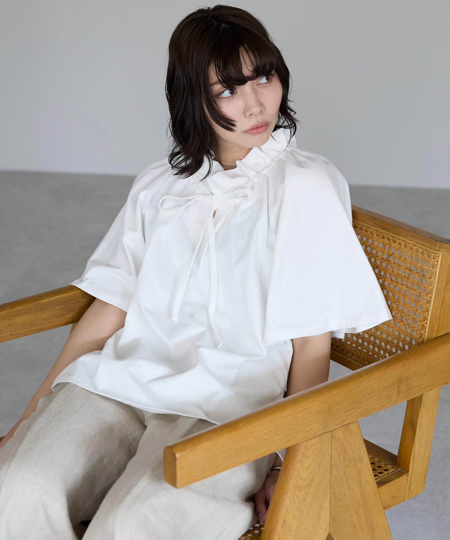 Drawstring ribbon tops　ドロストリボントップス