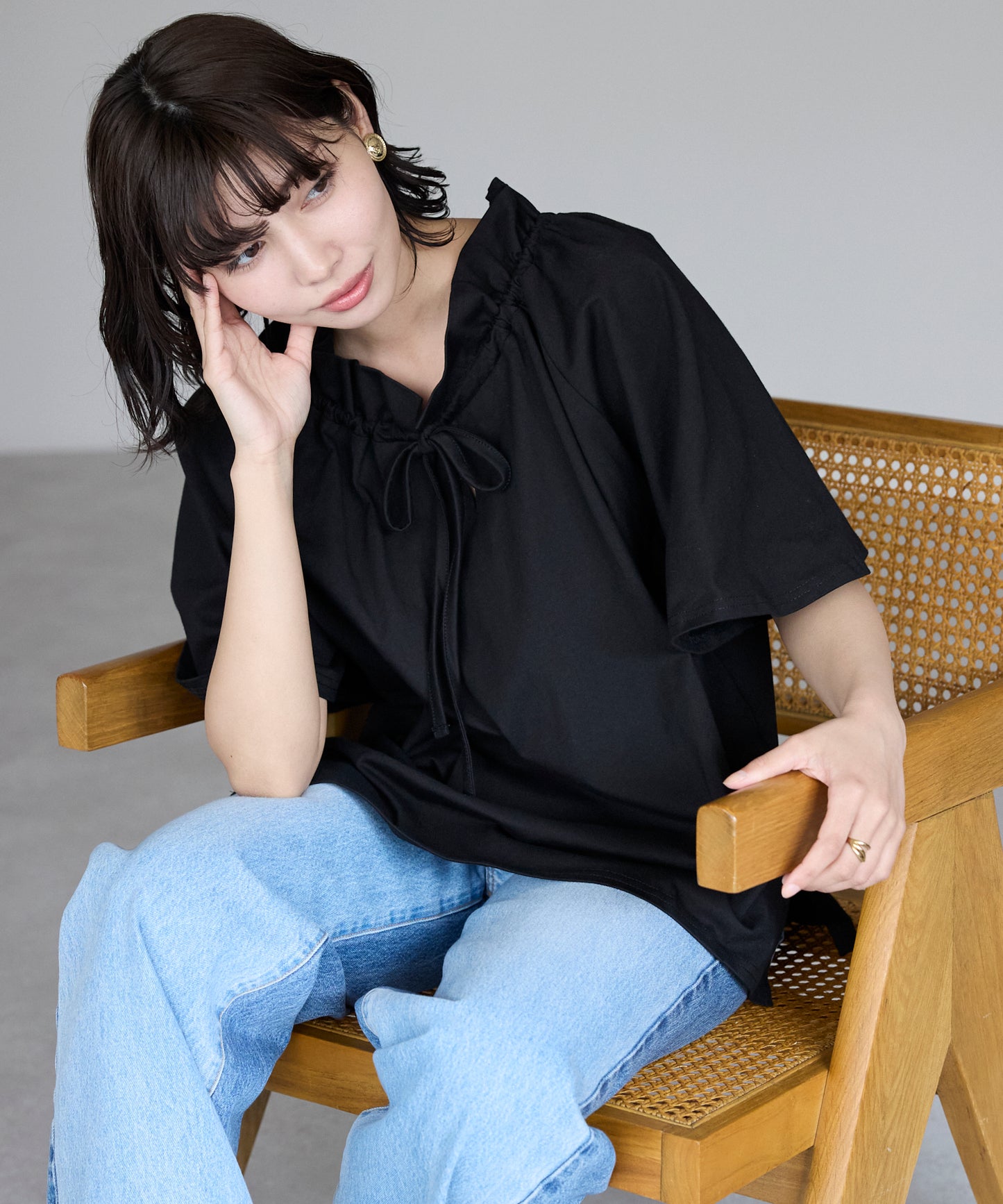 Drawstring ribbon tops　ドロストリボントップス