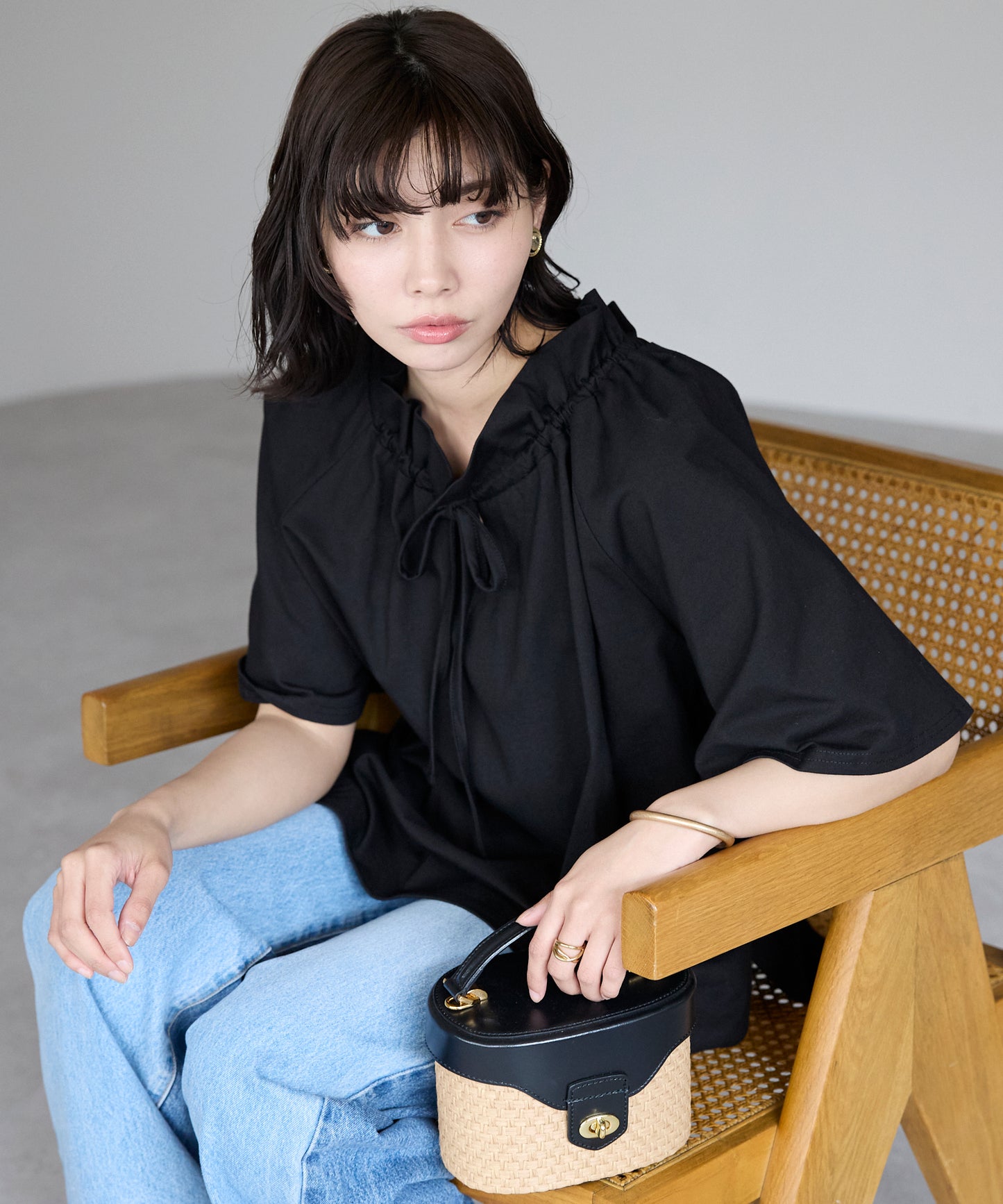 Drawstring ribbon tops　ドロストリボントップス