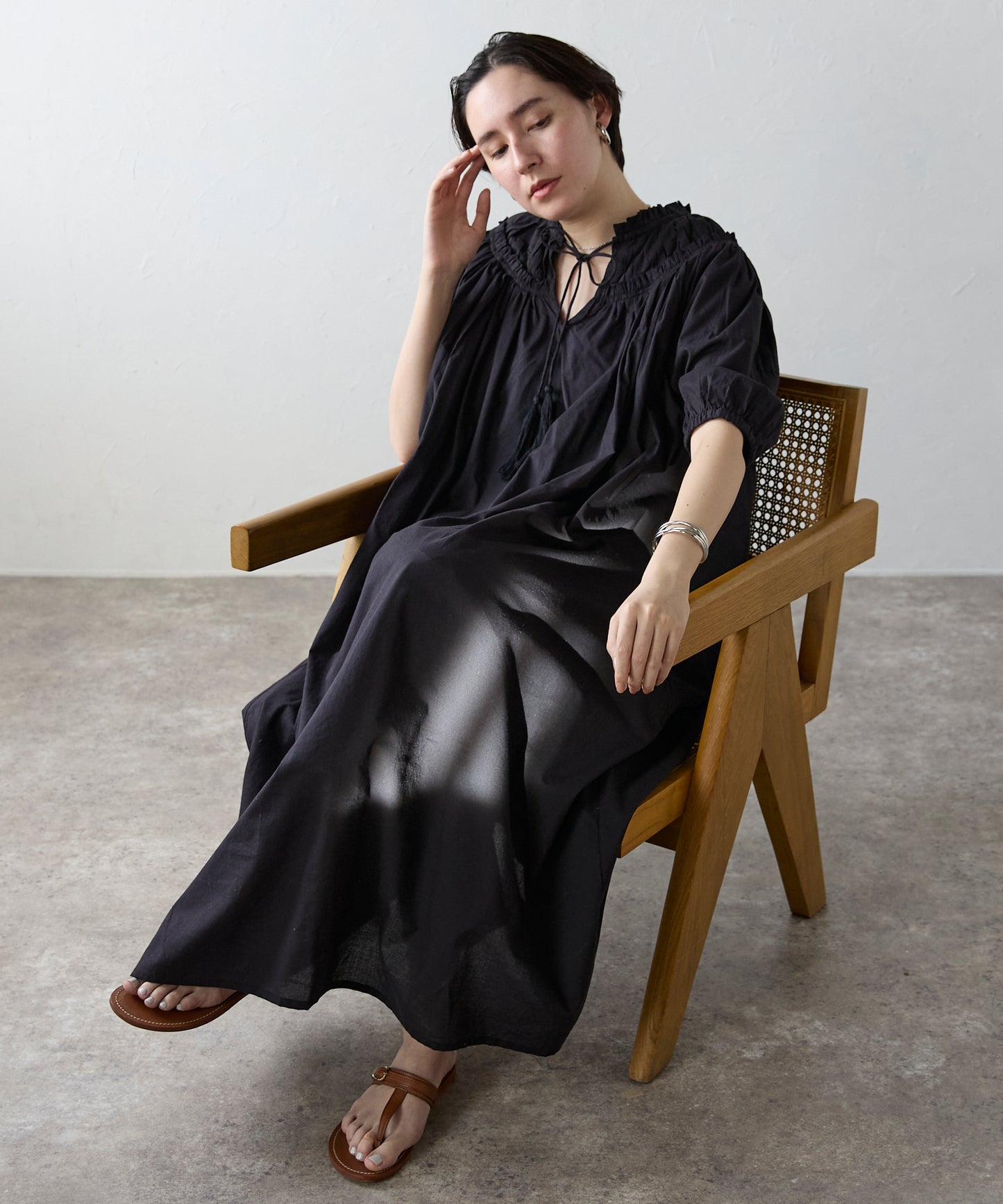 Indian cambric neck gather frill one-piece　インドキャンブリックネックギャザーフリルワンピ