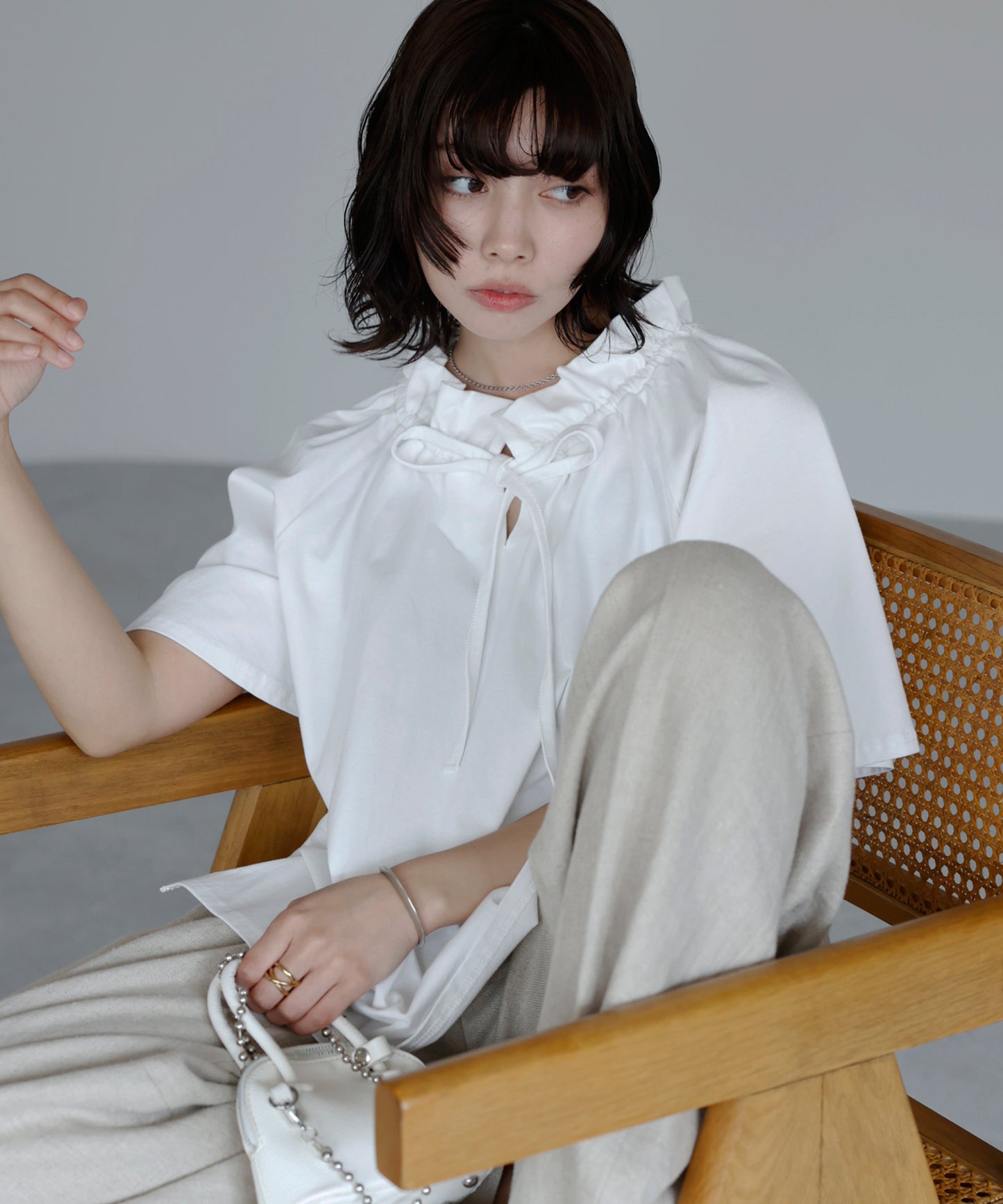 Drawstring ribbon tops　ドロストリボントップス