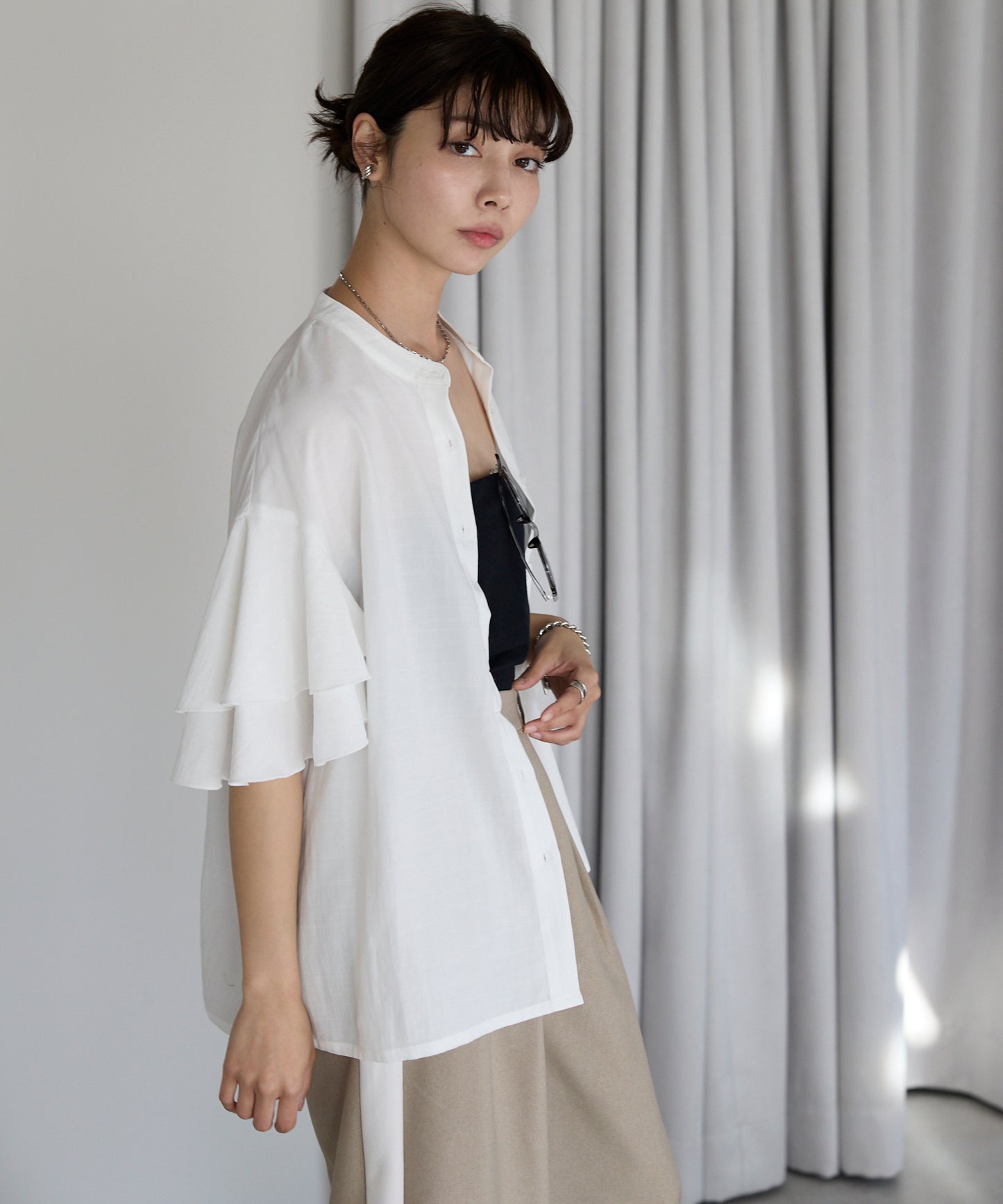 Layered frill shirt　レイヤードフリルシャツ