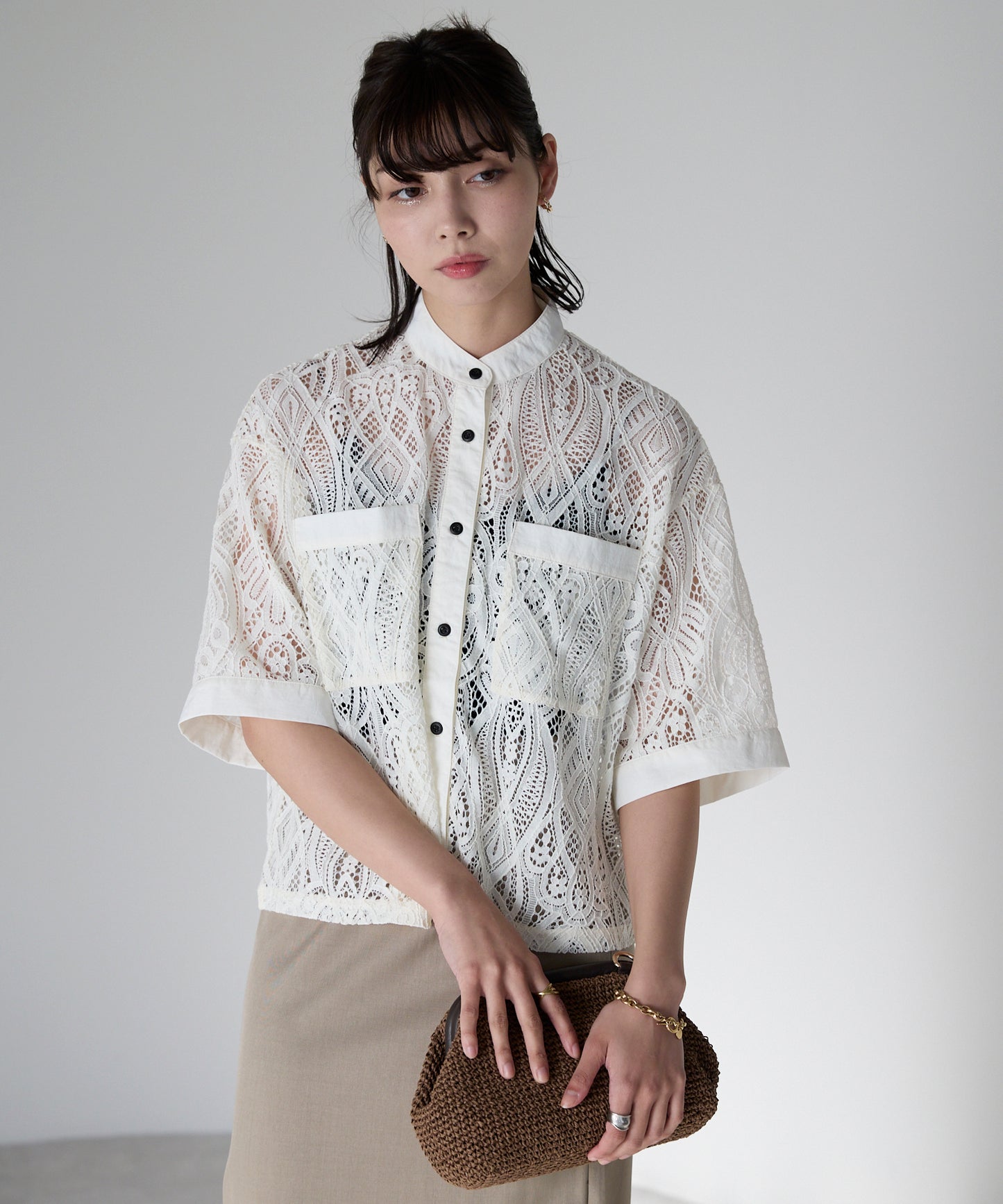 Cropped lace shirt クロップドレースシャツ